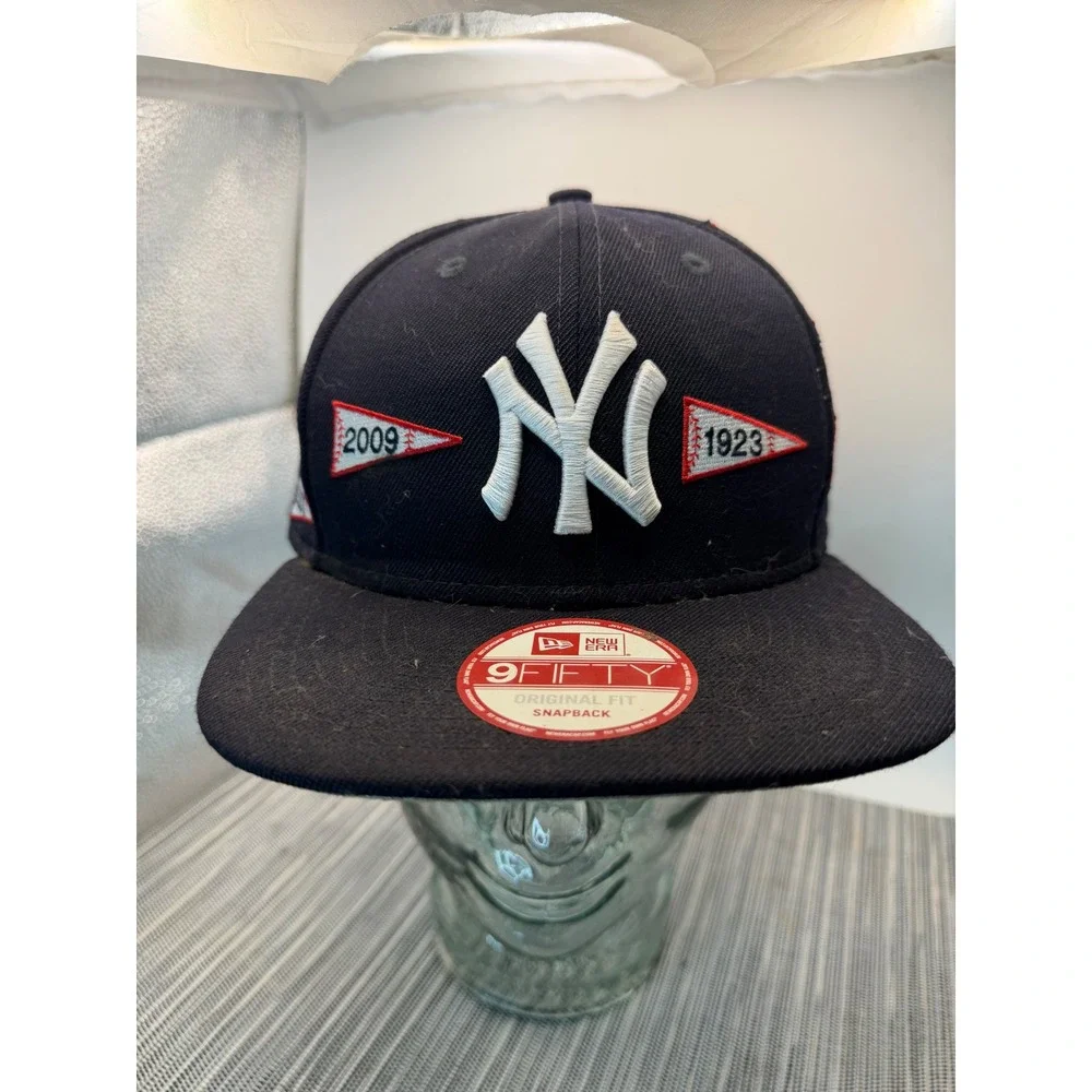 New Era 9FIFTY New York Yankees Spike Lee Joint Pennant Snapback Hat Navy OSFA